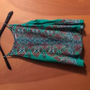 Renee C. paisley top. Women's medium. Green/multi color.